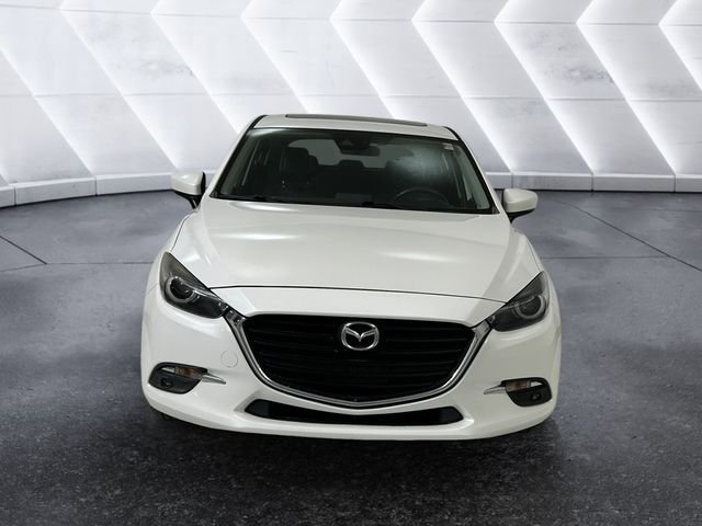 Used 2018 MAZDA MAZDA3 Grand Touring FWD image 2