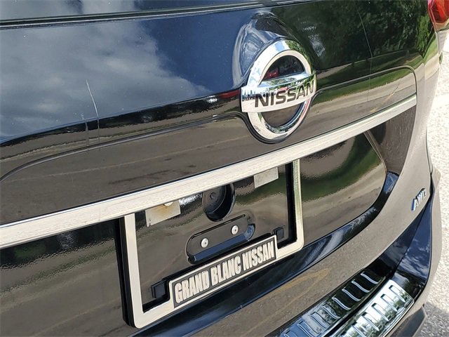 Used 2018 Nissan Rogue S image 11