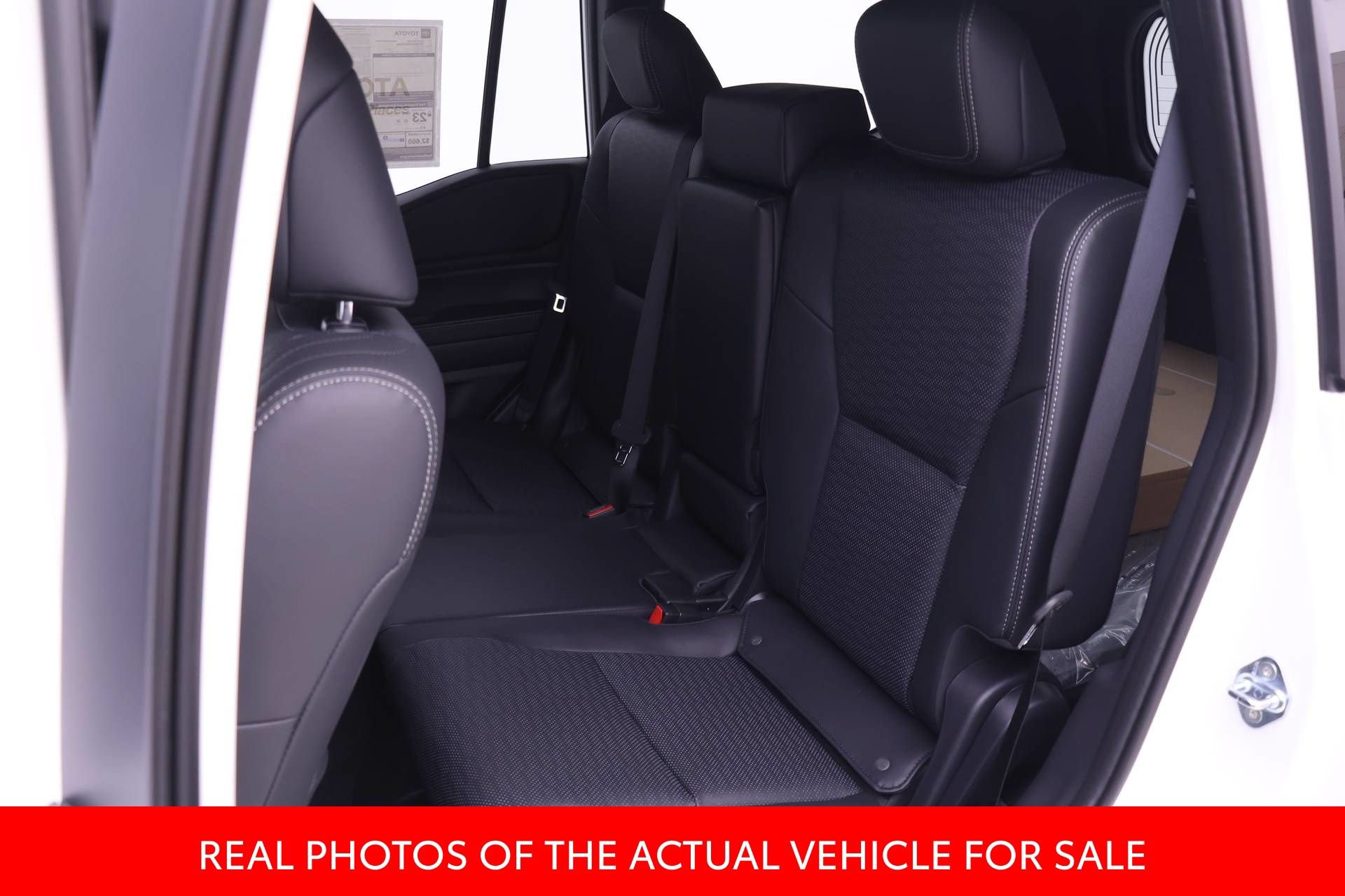 New 2027 Toyota Land Cruiser w/ Premium Package AWD/4WD image 10