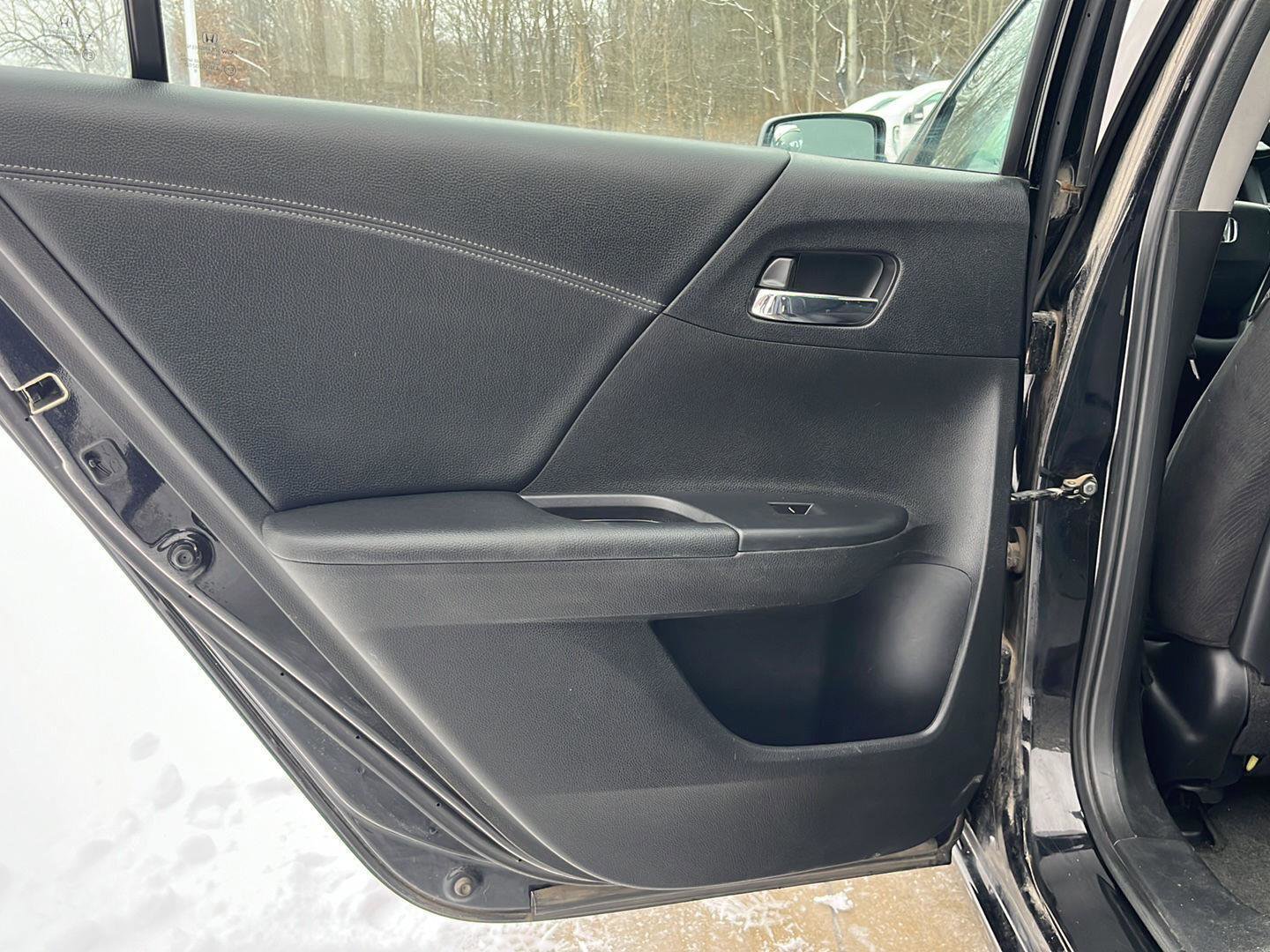 Used 2014 Honda Accord EX image 17