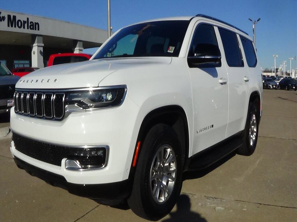 Certified 2024 Jeep Wagoneer 4WD w/ Convenience Group I image 2