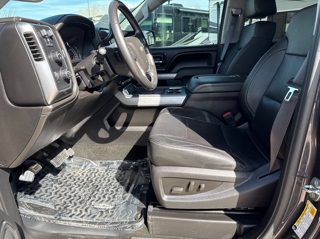 Used 2015 Chevrolet Silverado 2500 LTZ w/ Duramax Plus Package AWD/4WD image 18