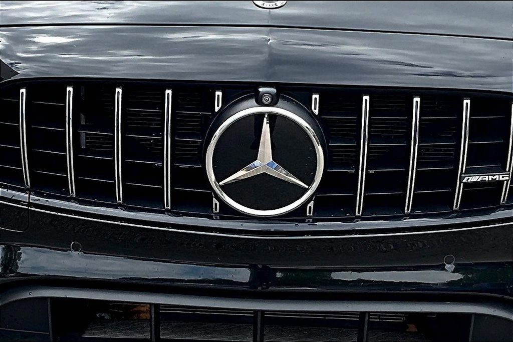 Used 2022 Mercedes-Benz E 53 AMG 4MATIC Sedan image 31