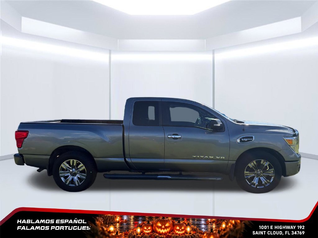 Used 2017 Nissan Titan SV RWD image 6