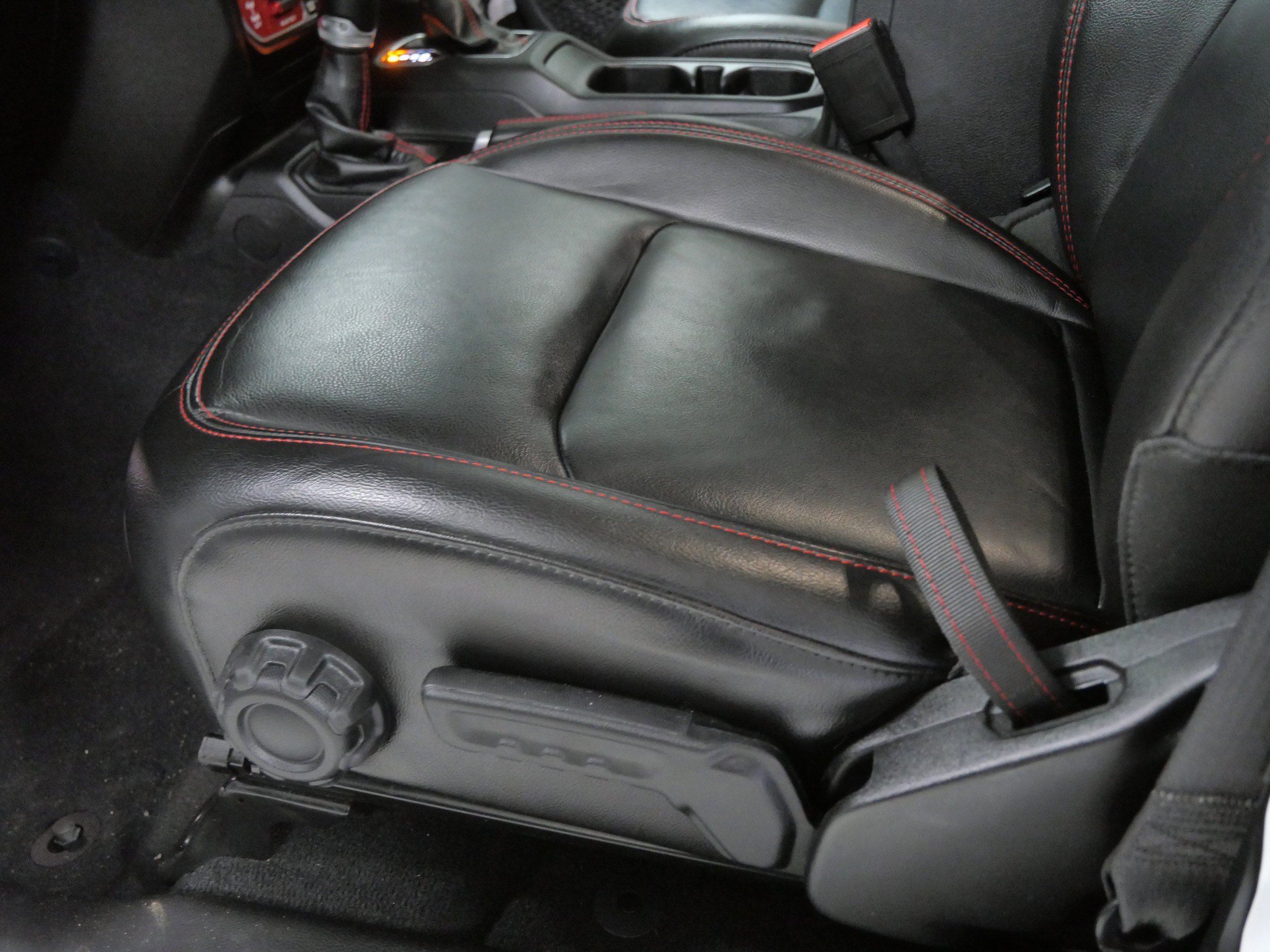 Used 2021 Jeep Wrangler Unlimited Rubicon w/ Dual Top Group image 20