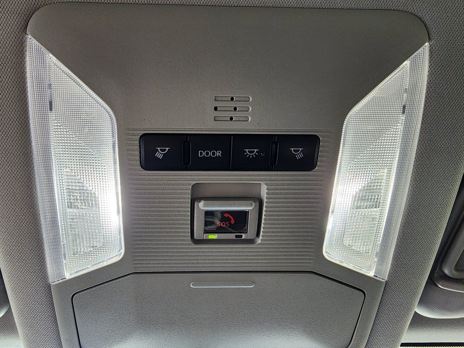 Used 2024 Toyota RAV4 XLE FWD image 33