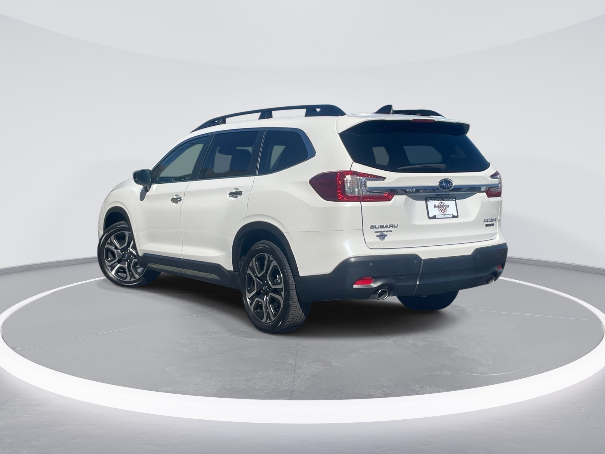 Used 2026 Subaru Ascent Touring AWD/4WD image 7