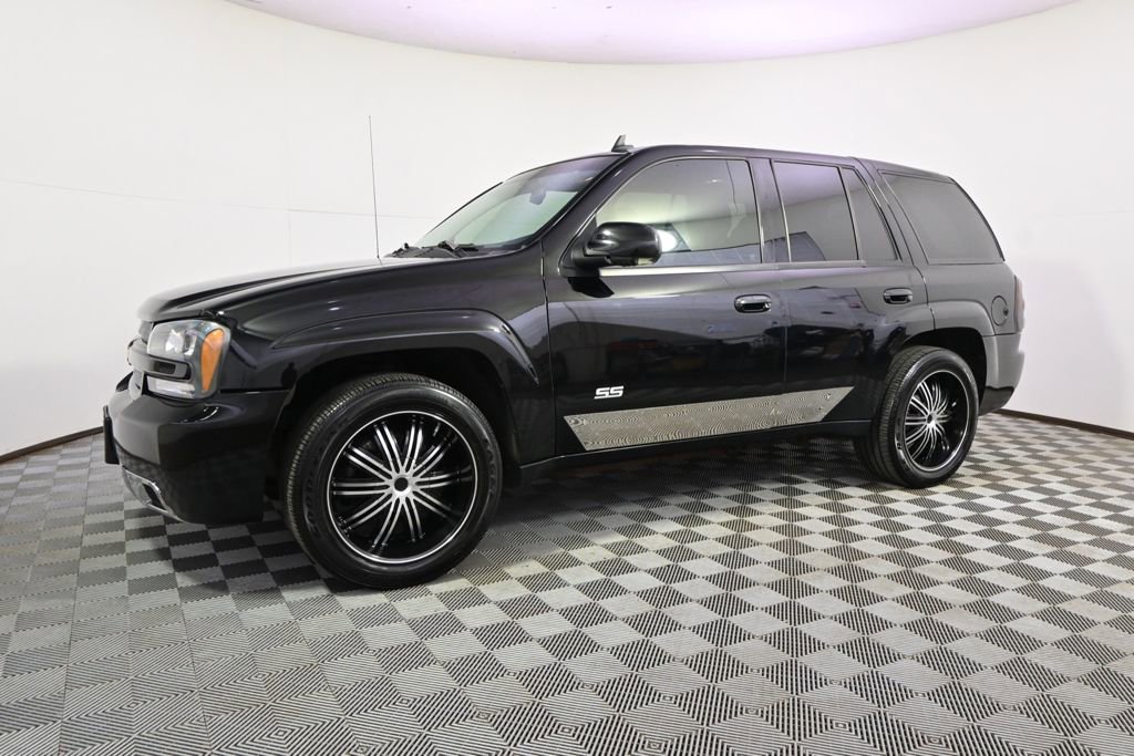 Used 2007 Chevrolet TrailBlazer SS AWD/4WD image 2