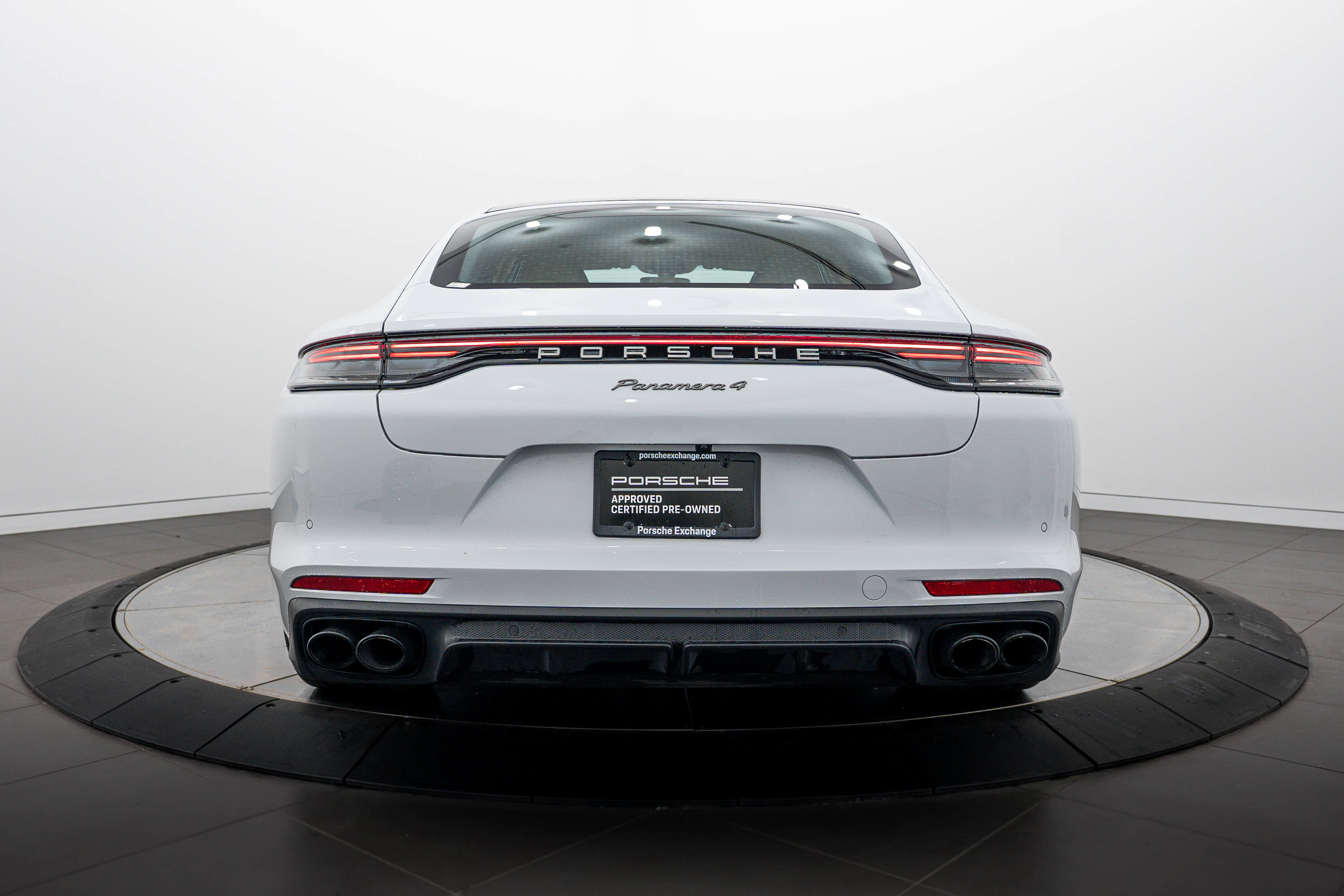 Certified 2022 Porsche Panamera 4 Platinum Edition AWD/4WD image 6