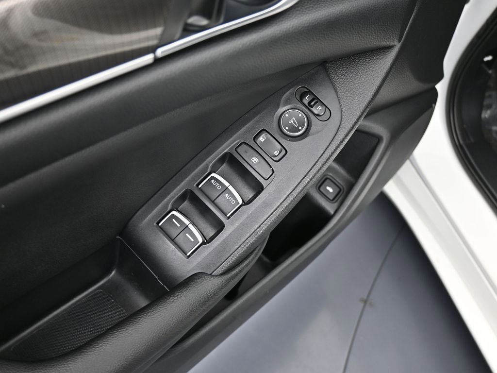 Used 2020 Honda Accord Sport image 13