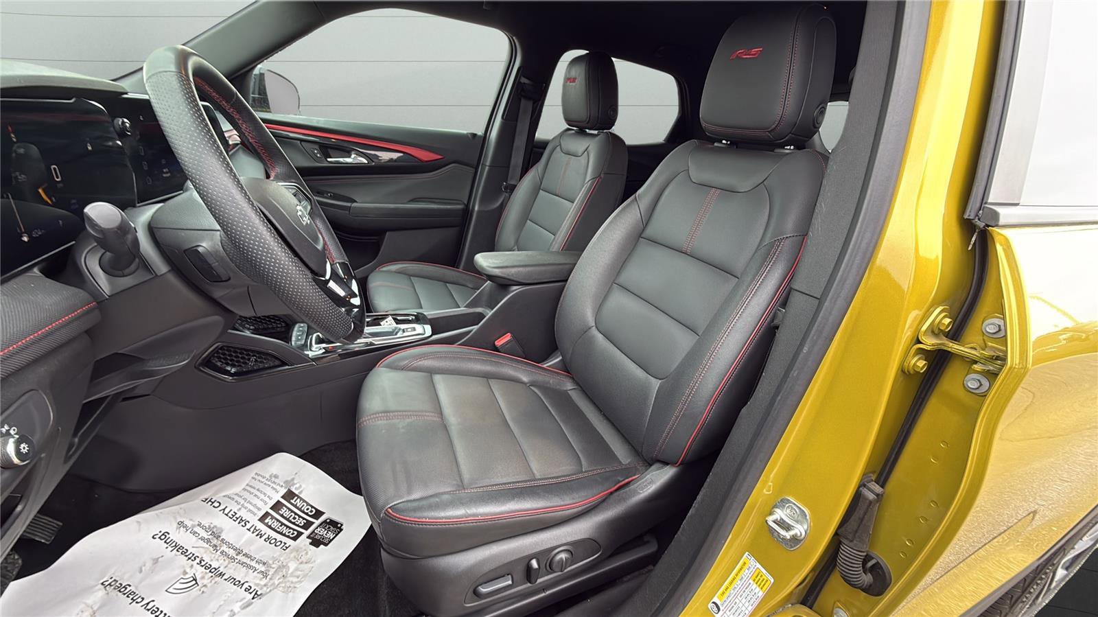 Used 2024 Chevrolet TrailBlazer RS w/ Convenience Package image 4