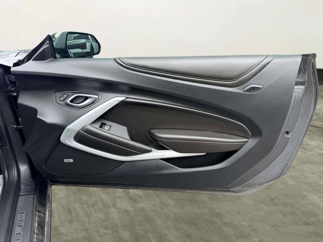 Used 2018 Chevrolet Camaro SS RWD image 19