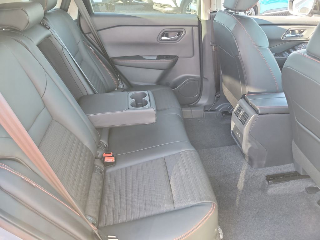 New 2026 Nissan Rogue SV image 18