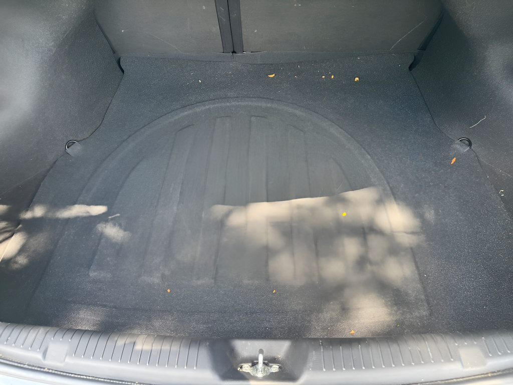 Used 2012 Hyundai Elantra GLS w/ Preferred Pkg 3 FWD image 10