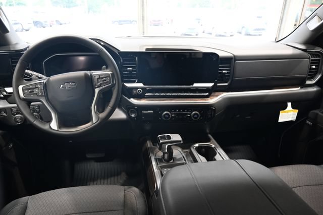 New 2026 Chevrolet Silverado 1500 RST AWD/4WD image 15