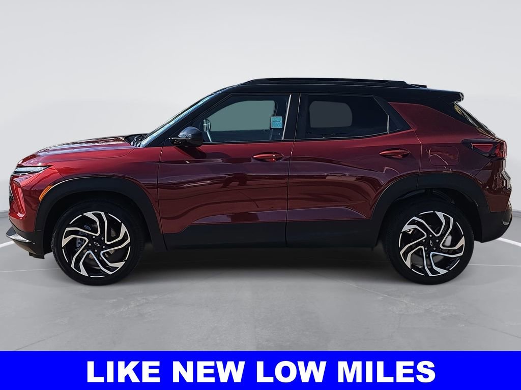 Used 2025 Chevrolet TrailBlazer RS w/ Driver Confidence Package image 6
