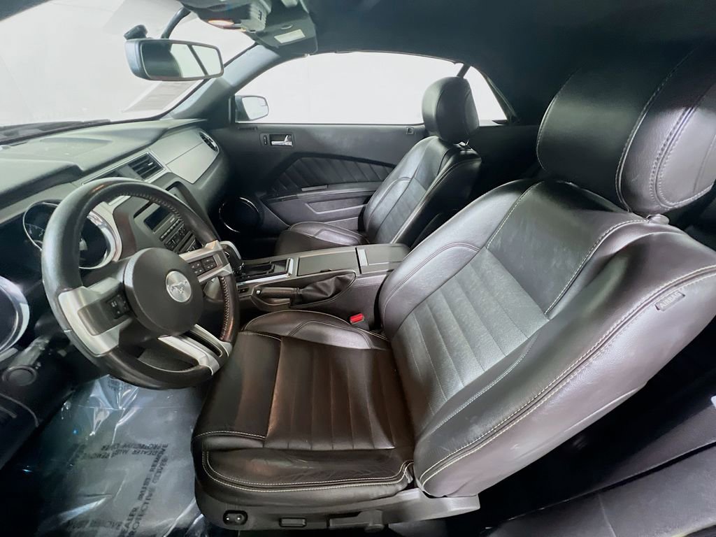 Used 2014 Ford Mustang Premium w/ Equipment Group 201A RWD image 17