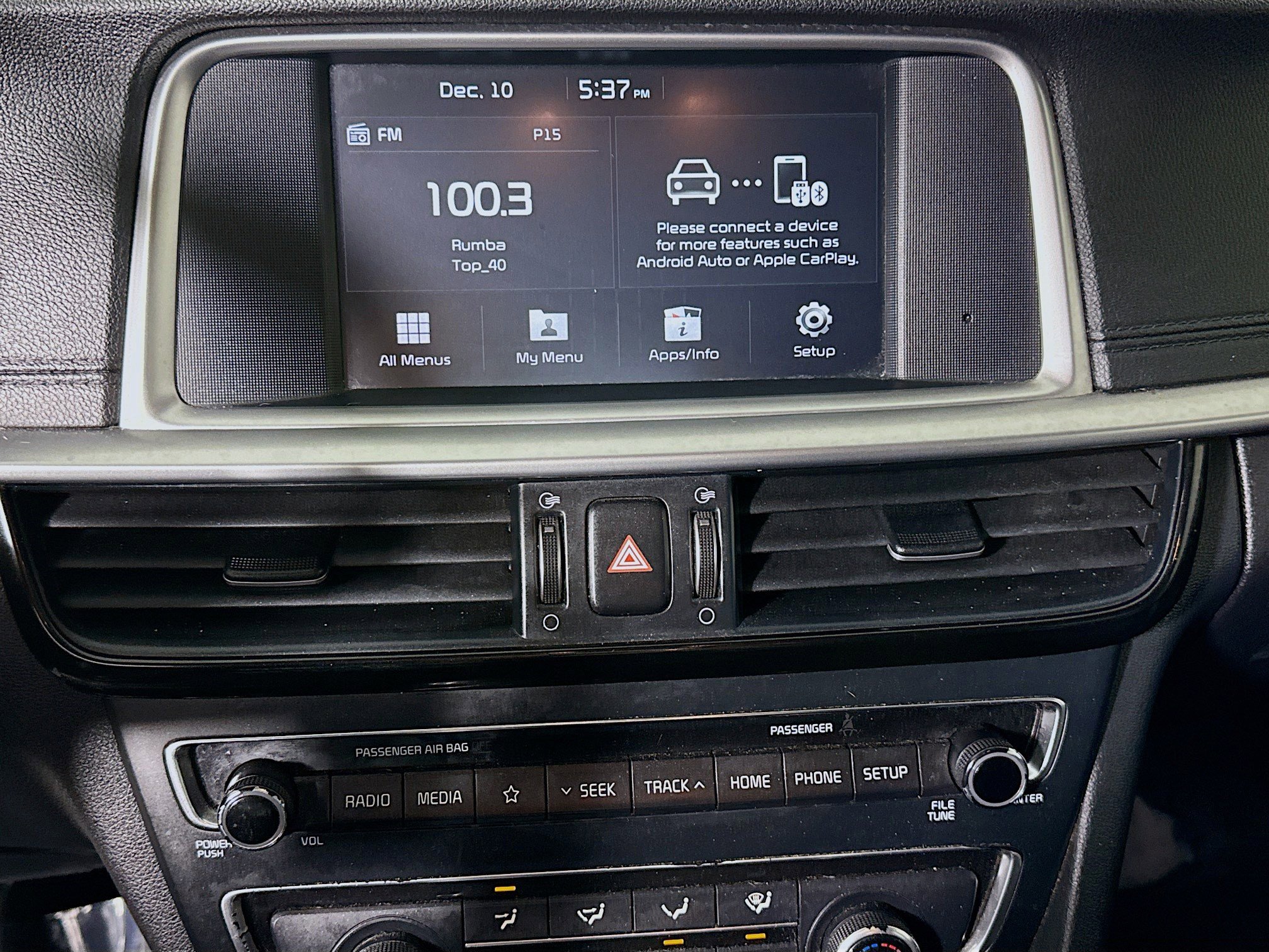 Used 2019 Kia Optima LX image 18