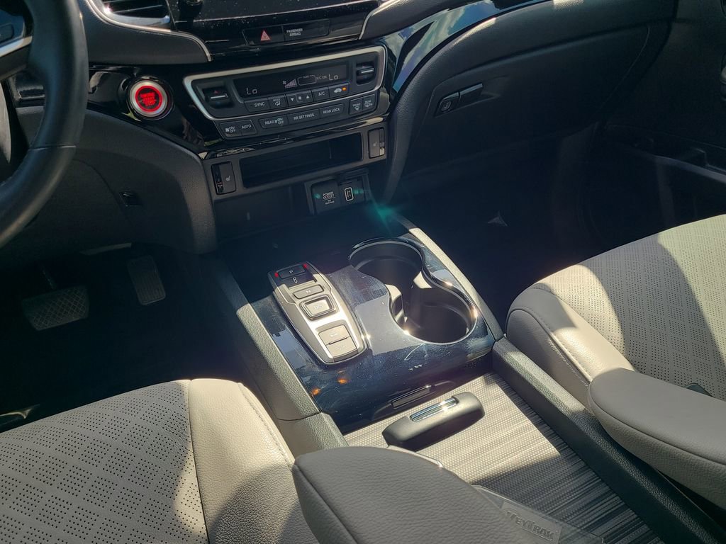 Used 2021 Honda Passport Touring image 18