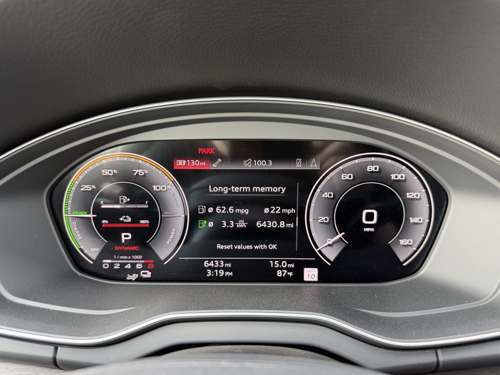 Used 2025 Audi Q5 e Premium Plus w/ Premium Plus Package AWD/4WD image 19
