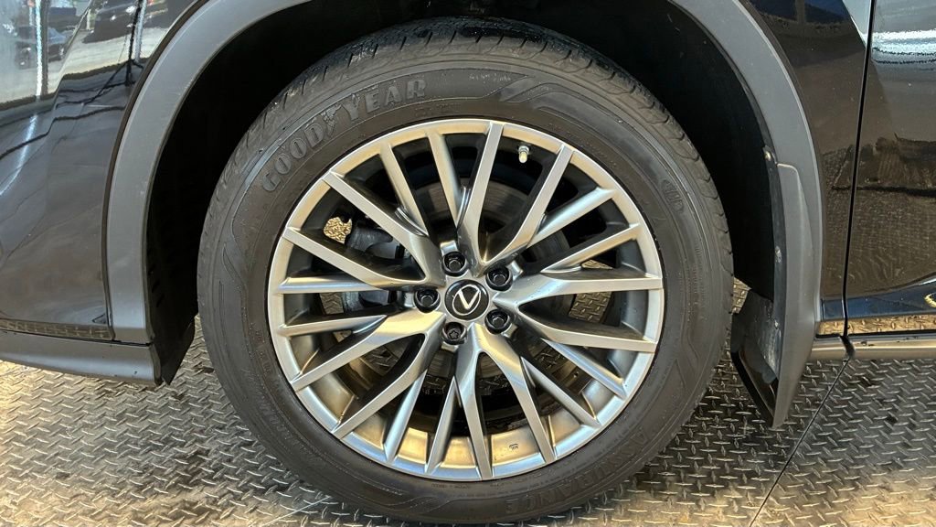 Used 2020 Lexus RX 350 F Sport w/ Cold Weather Package AWD/4WD image 37