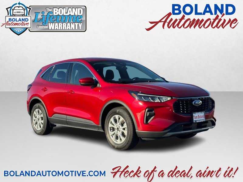 Used 2023 Ford Escape Active w/ Tech Pack #2 AWD/4WD image 1