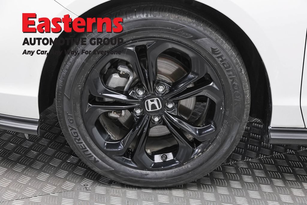 Used 2025 Honda Accord SE image 30