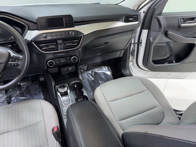 Used 2021 Ford Escape S AWD/4WD image 15