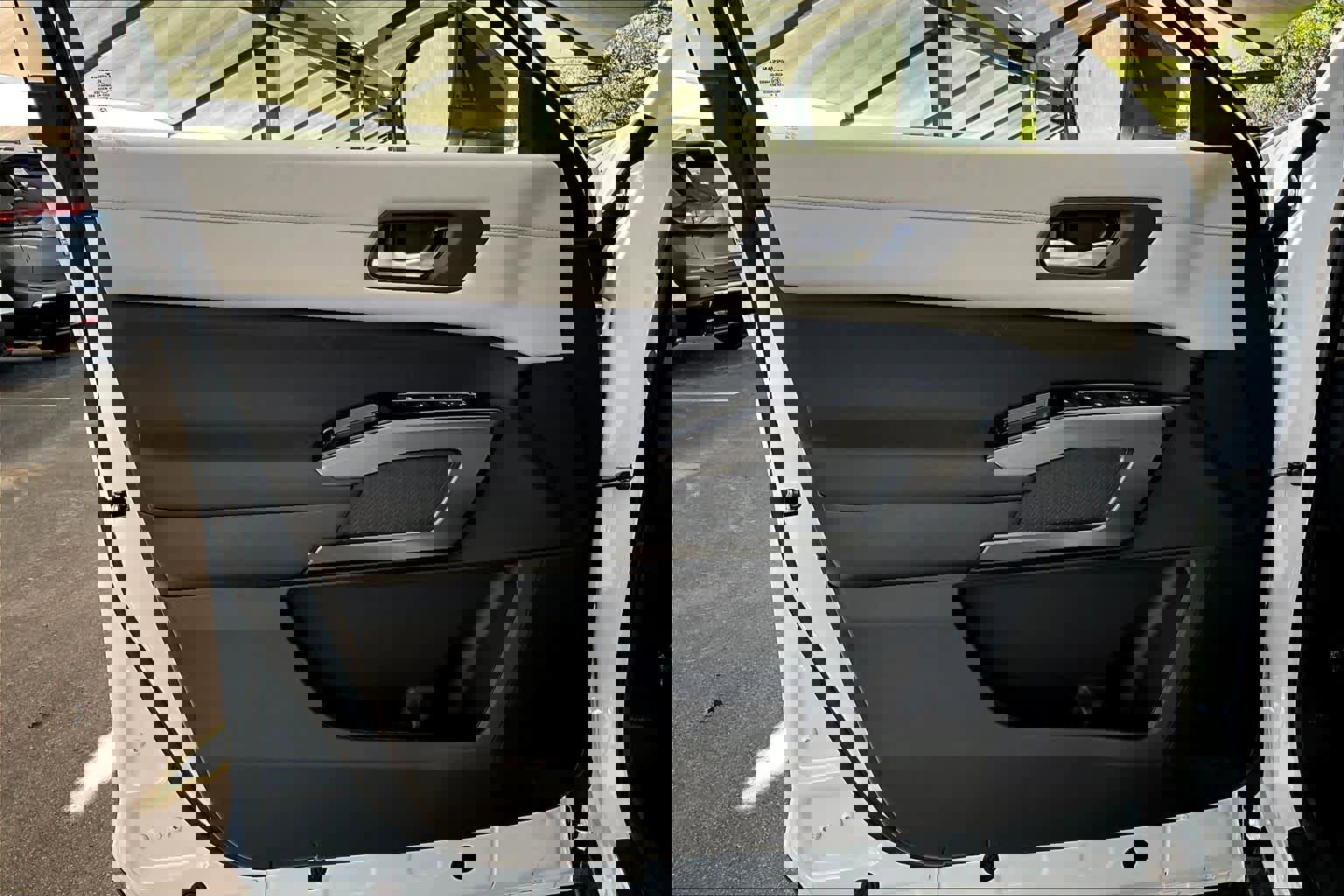 New 2026 Nissan Pathfinder SL image 13