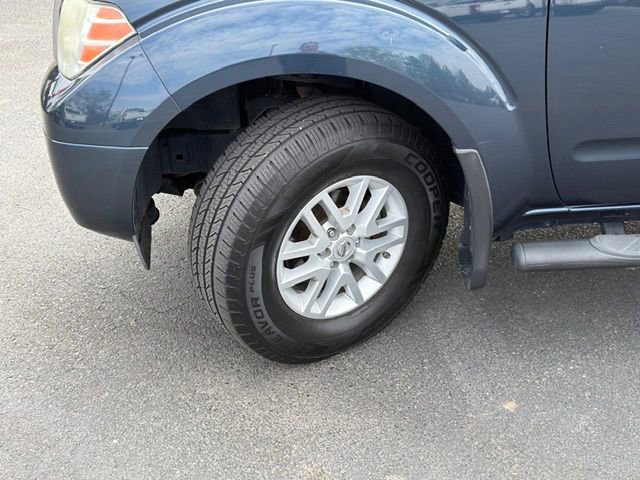 Used 2015 Nissan Frontier SV w/ SV Value Truck Package image 16