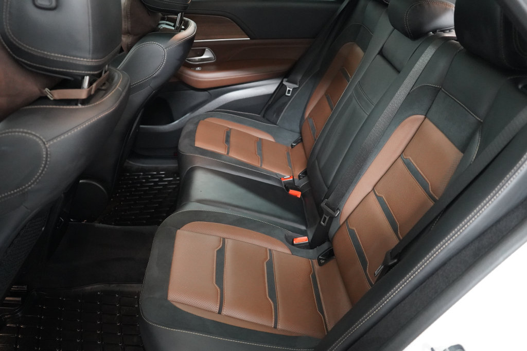 Used 2024 Mercedes-Benz GLE 53 AMG 4MATIC image 21