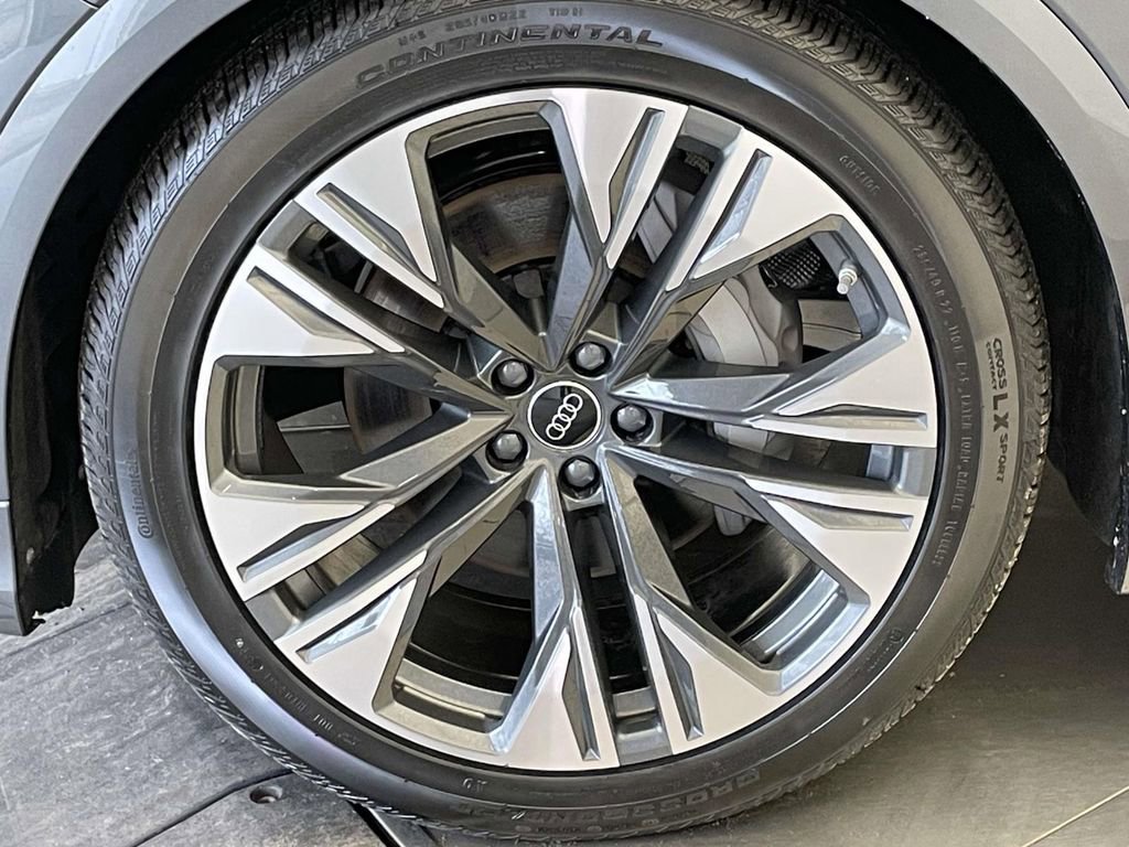 New 2026 Audi Q8 Premium Plus image 11