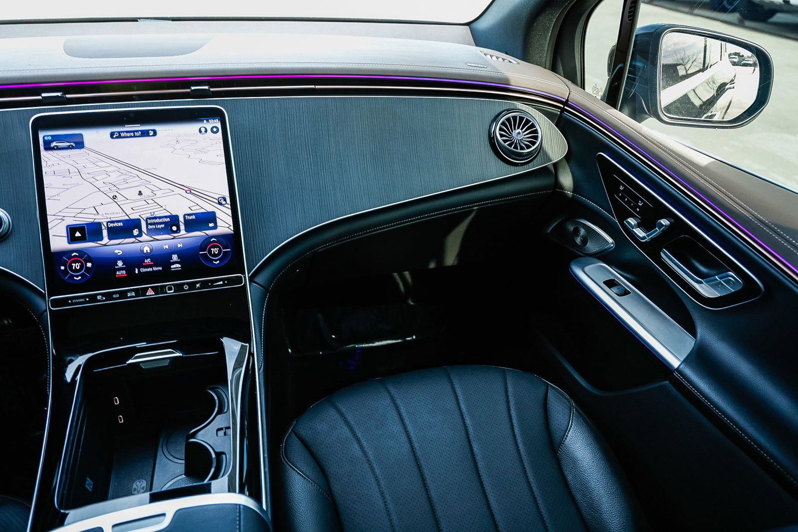 Certified 2023 Mercedes-Benz EQE 350+ 4MATIC SUV w/ AMG Line Exterior Package image 15