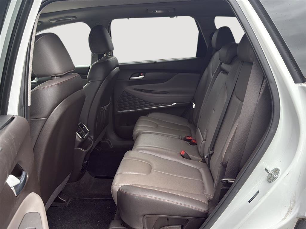 Used 2020 Hyundai Santa Fe SEL image 8