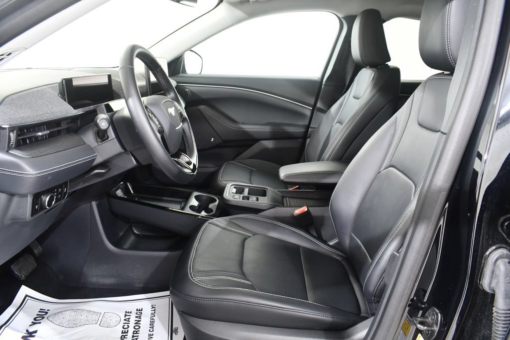 Used 2025 Ford Mustang Mach-E Premium AWD/4WD image 6