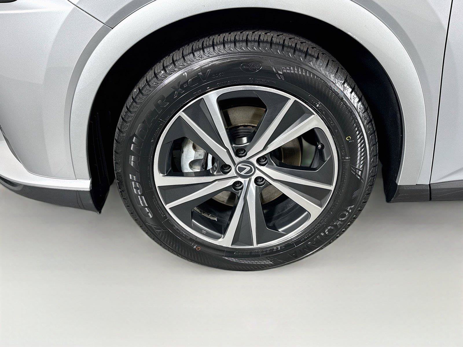 Used 2024 Lexus RX 350 Premium w/ Convenience Package FWD image 45