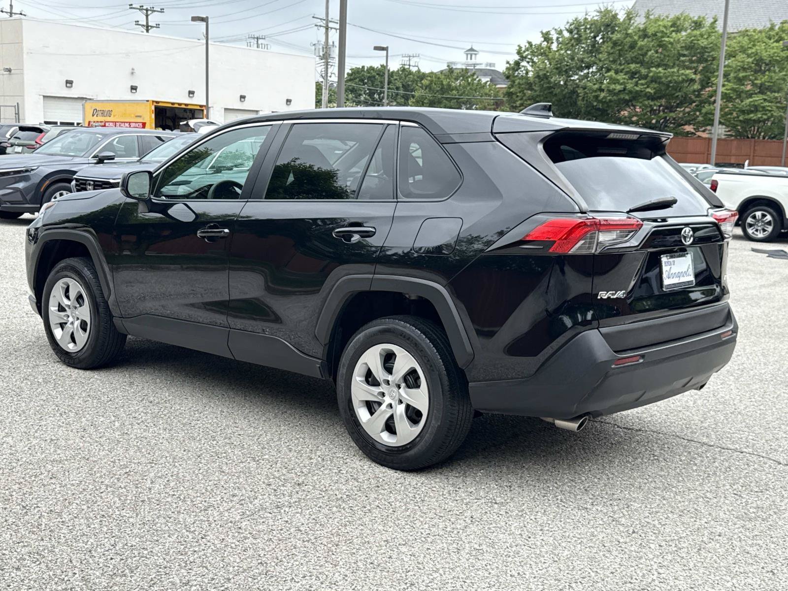 Used 2023 Toyota RAV4 LE FWD image 21