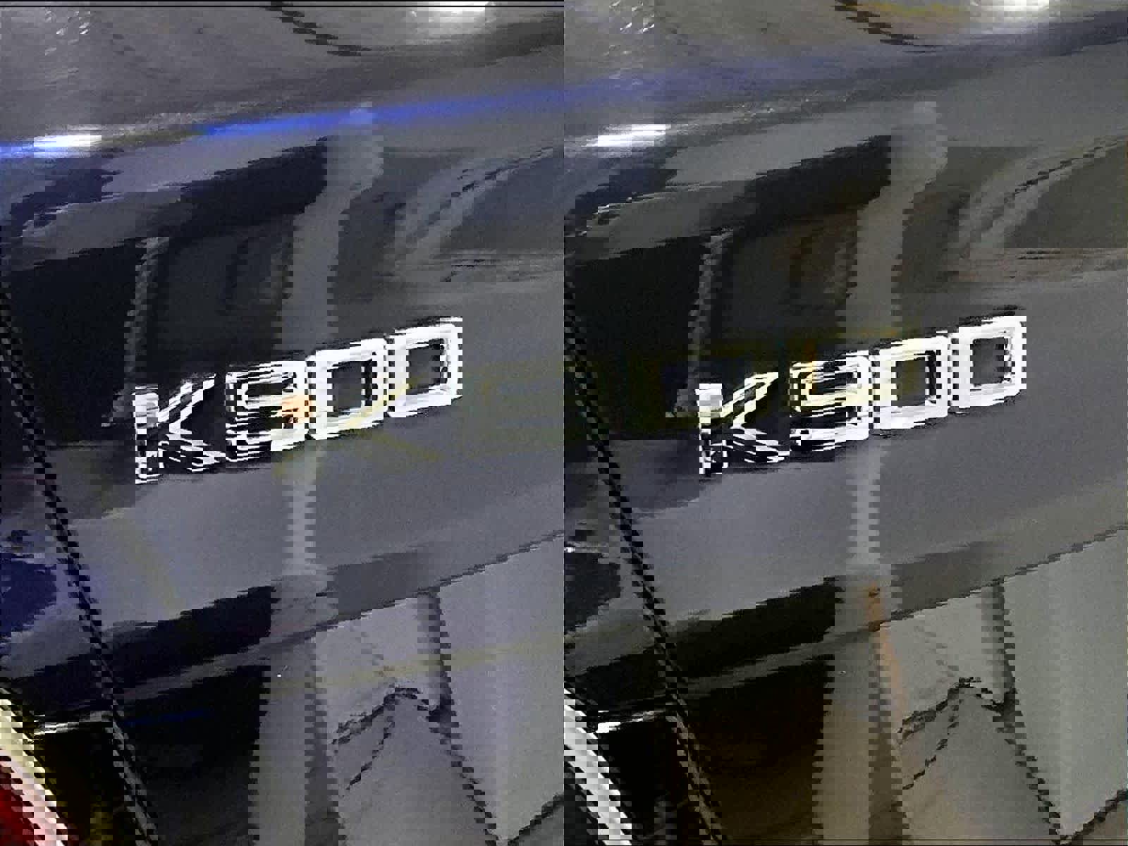 Used 2019 Kia K900 Luxury image 28