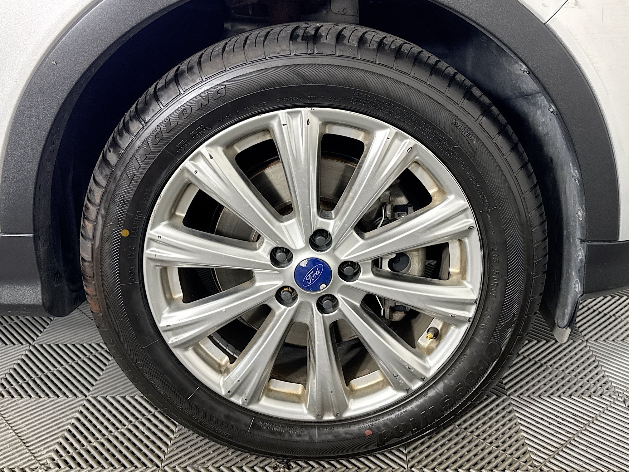 Used 2017 Ford Escape Titanium AWD/4WD image 30