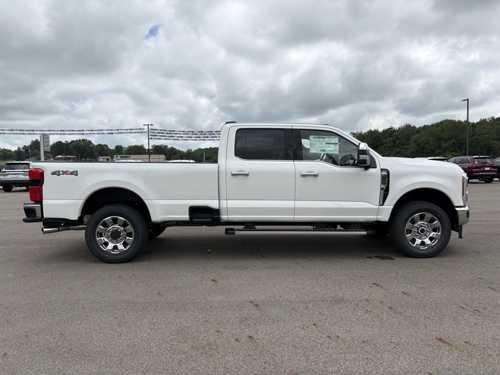 New 2026 Ford F350 Lariat w/ Lariat Premium Package image 6
