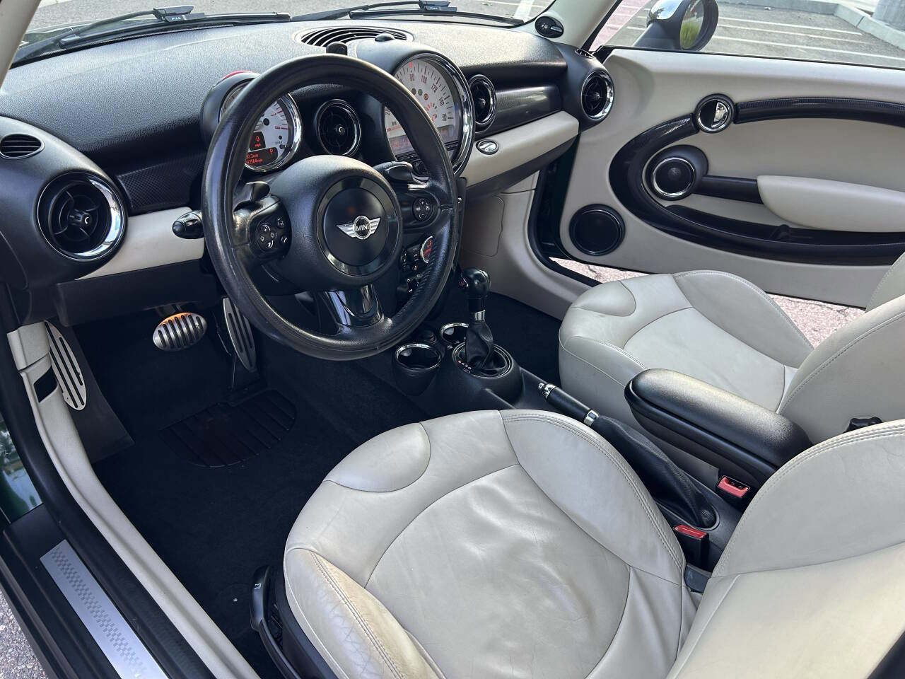 Used 2013 MINI Cooper S image 2