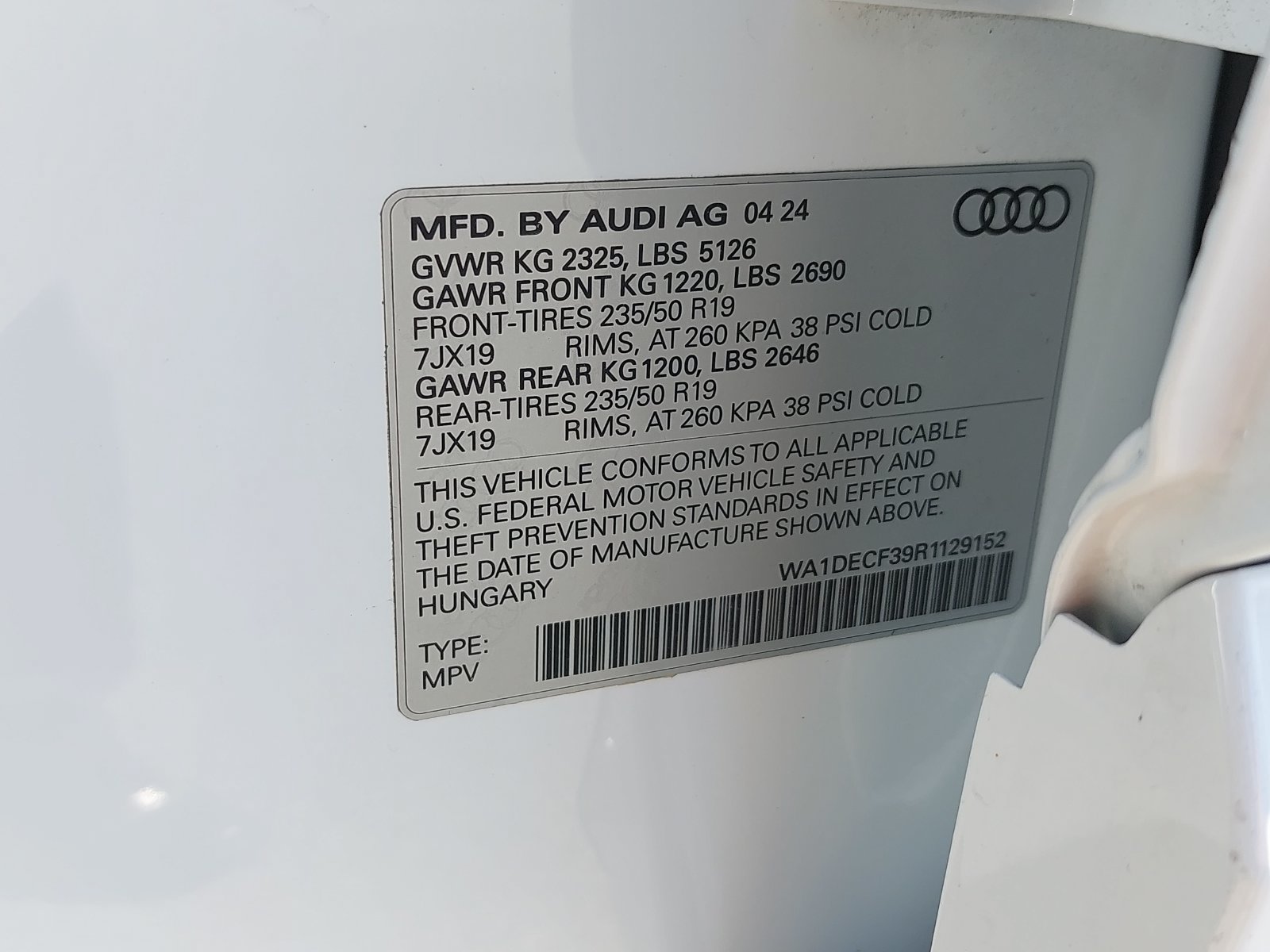 Used 2024 Audi Q3 2.0T Premium w/ Convenience Package AWD/4WD image 41