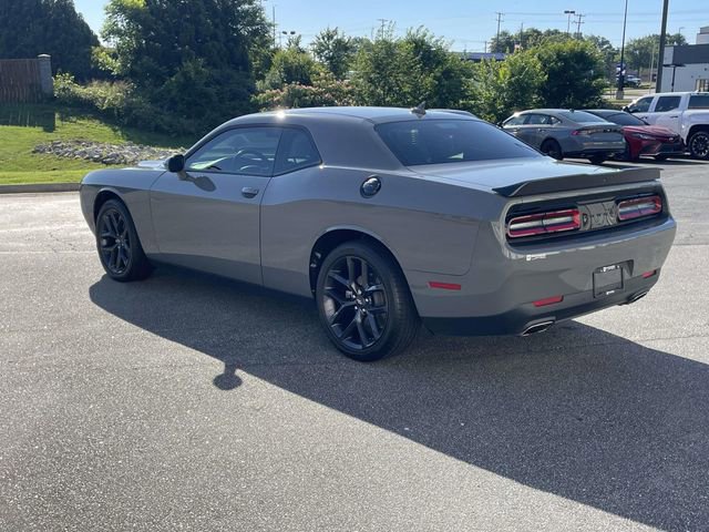 Used 2023 Dodge Challenger SXT w/ Plus Package RWD image 8