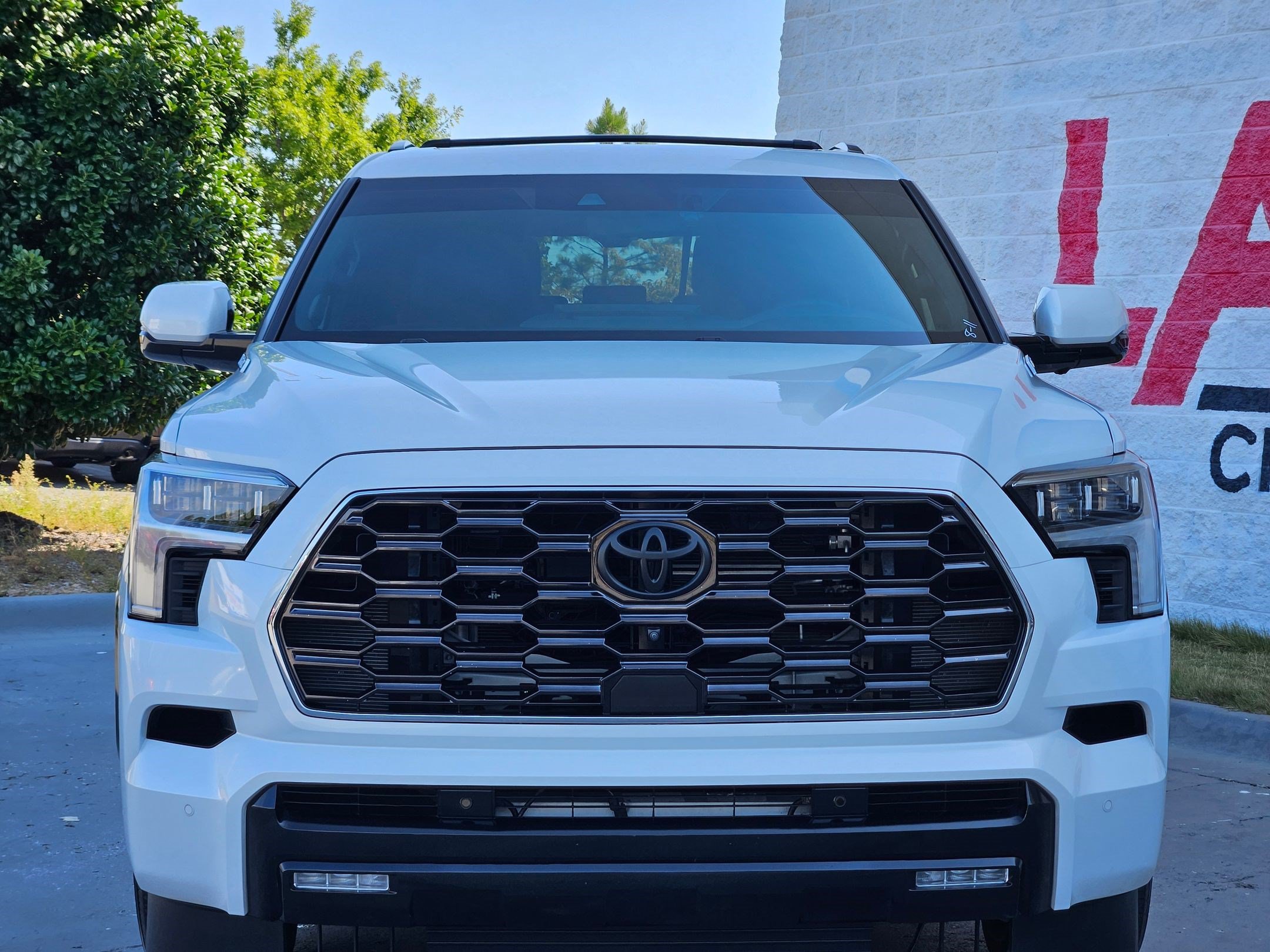 Used 2024 Toyota Sequoia Platinum AWD/4WD image 2
