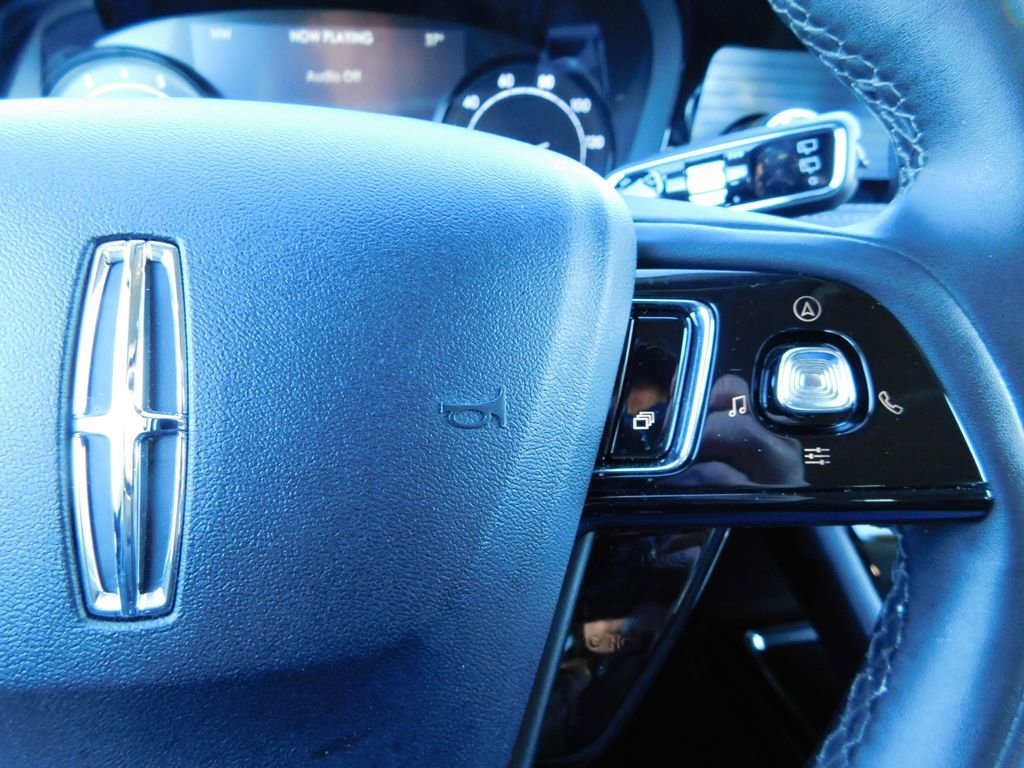 Used 2022 Lincoln Corsair AWD w/ Equipment Group 101A image 29