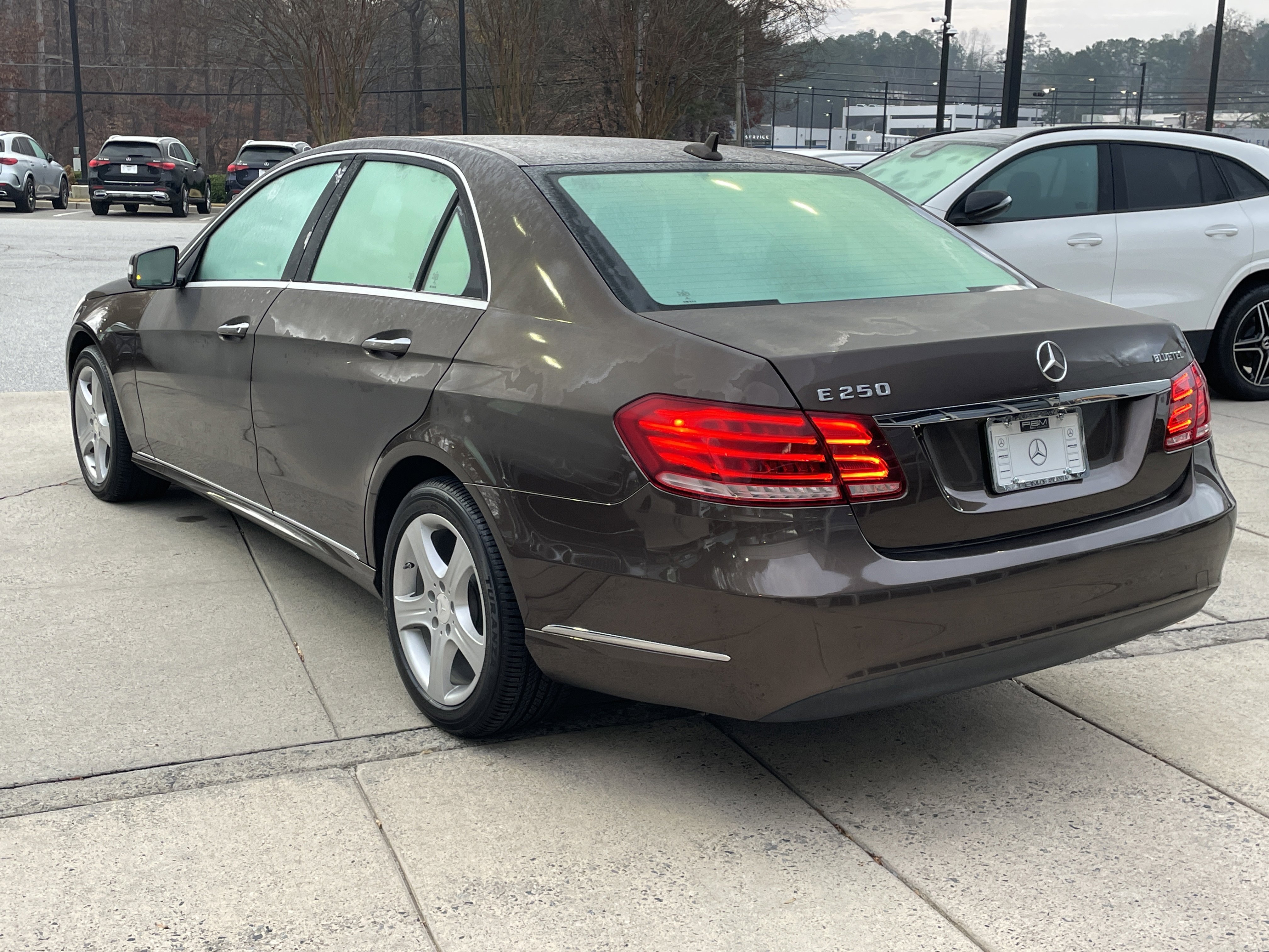 Used 2014 Mercedes-Benz E 250 BlueTEC Sedan image 13