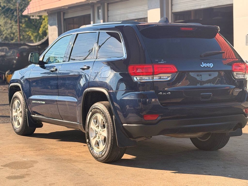 Used 2016 Jeep Grand Cherokee Laredo w/ Quick Order Package 23E AWD/4WD image 5