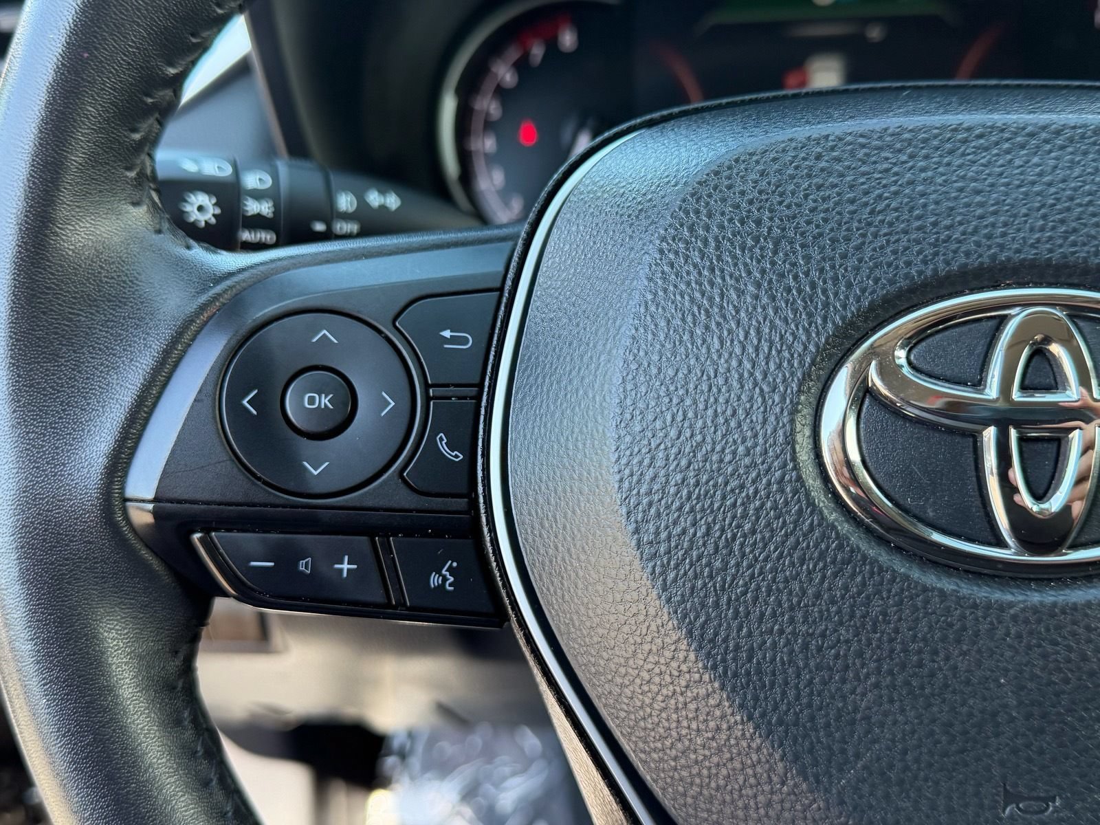 Used 2024 Toyota RAV4 Adventure AWD/4WD image 34