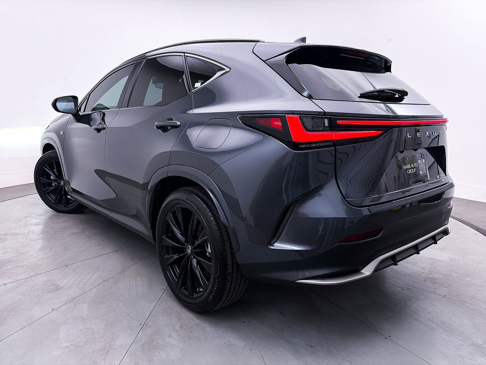 Used 2023 Lexus NX 350 F Sport image 2
