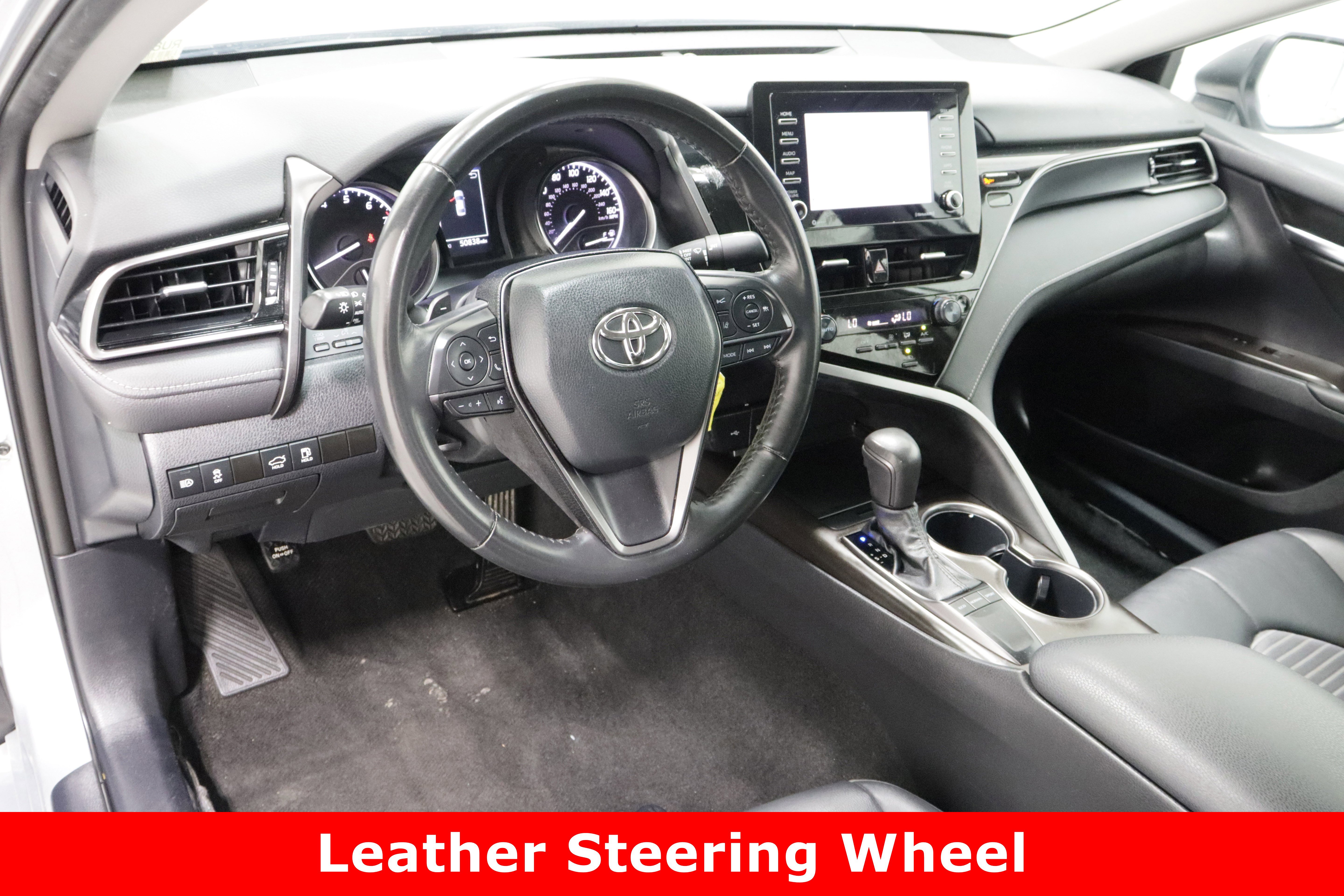 Used 2024 Toyota Camry SE image 13